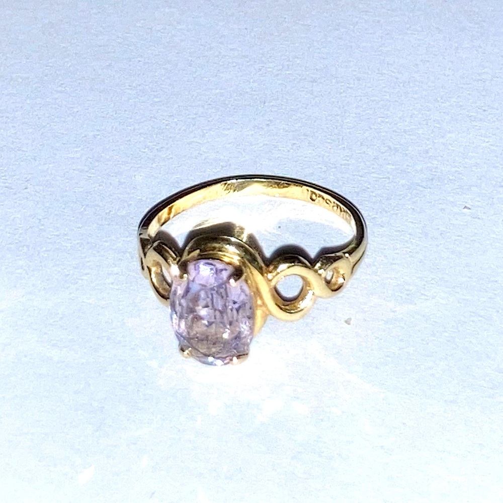 10k SOLID GOLD OVAL LAVENDER PURPLE BABY RING {NEW OLD STOCK} {VINTAGE} UNWORN!